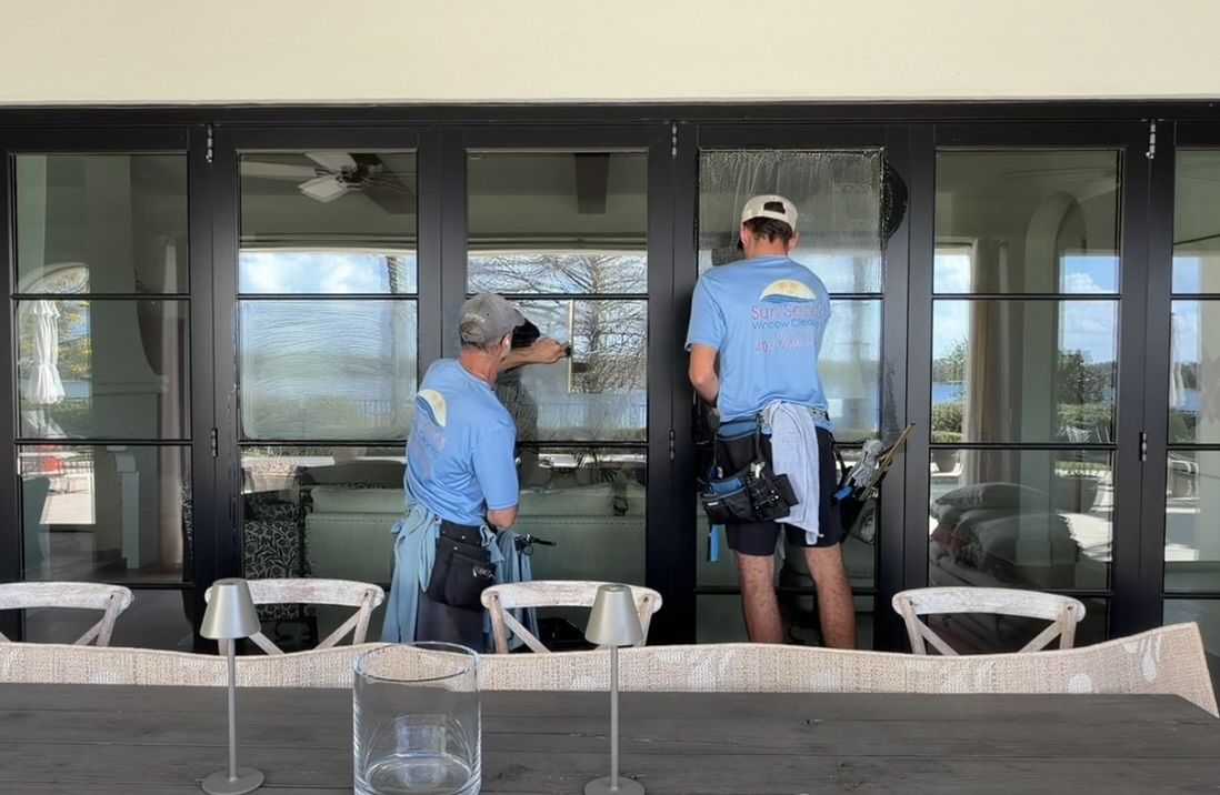 Window cleaning in Williamsburg, FL